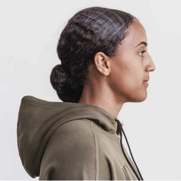 NWT Women's NOBULL Hoodie - Medium - Army Green - Picture 2 of 7